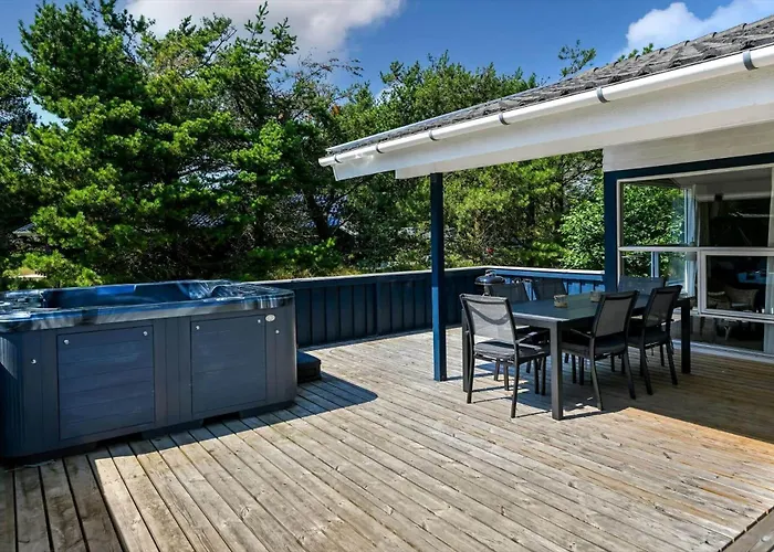 Bv180-blavand-nordkrogen-21-b بيت للعطل *